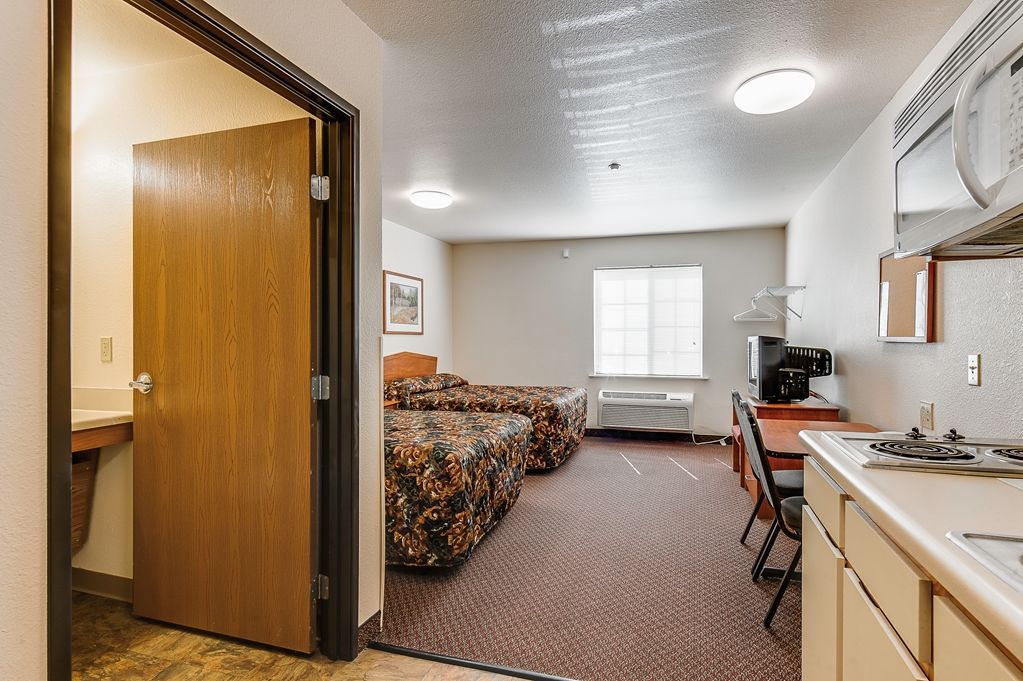 Woodspring Charlotte 2*